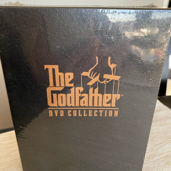 The Godfather dvd Collection - Picture 1 of 3